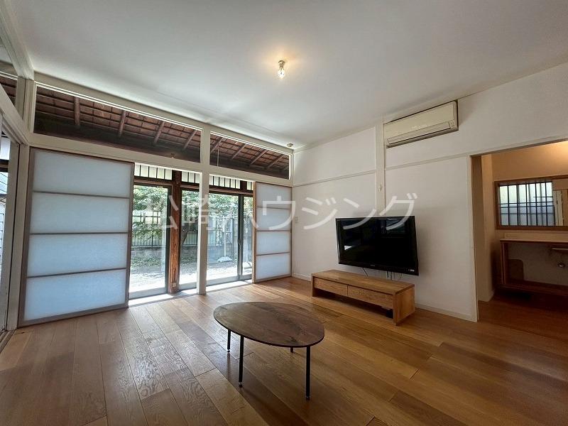 中野区上高田3丁目貸家 リビング