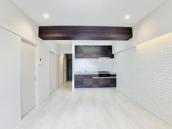 シャルム・Ｋ・カーサ1階 リビング