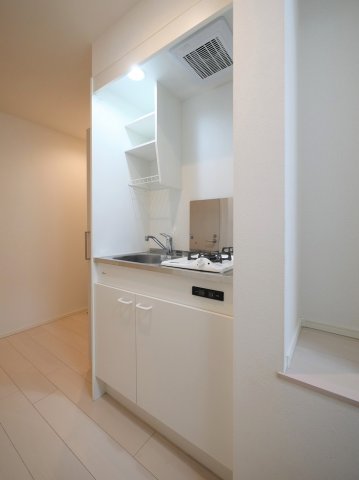 ハーモニーテラス足立2階 内観