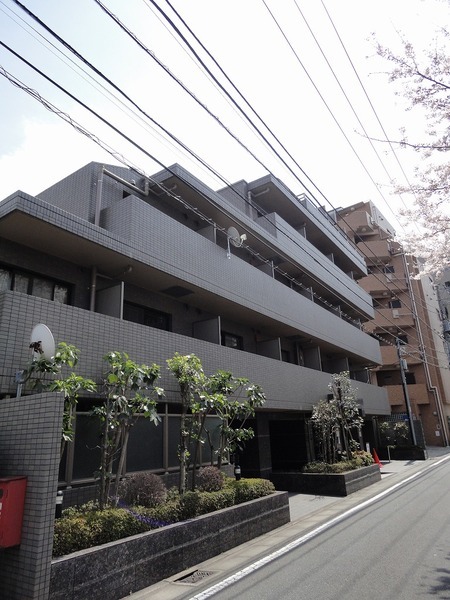 ルーブル芦花公園310号室 外観