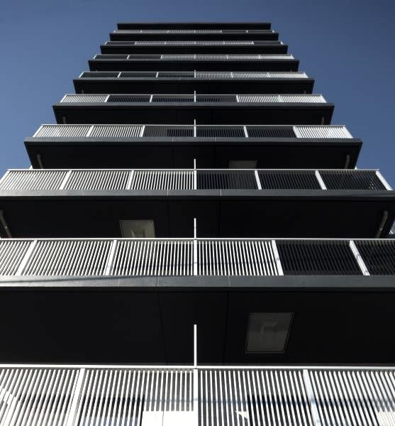 マインズ・コム白金10階 外観