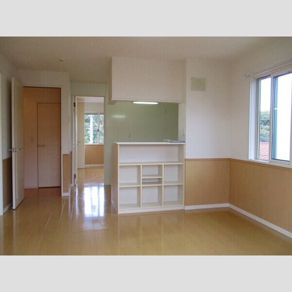 ガーデンコート　C リビング