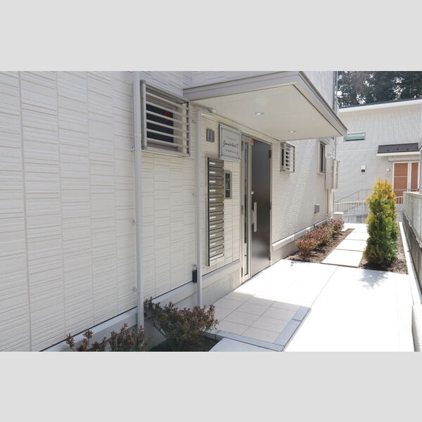 GRAND SOLEIL Ⅵ オートロック付エントランス