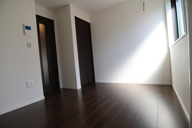 ベイルーム鶴見小野Ⅱ102号室 同建物別部屋の参考画像