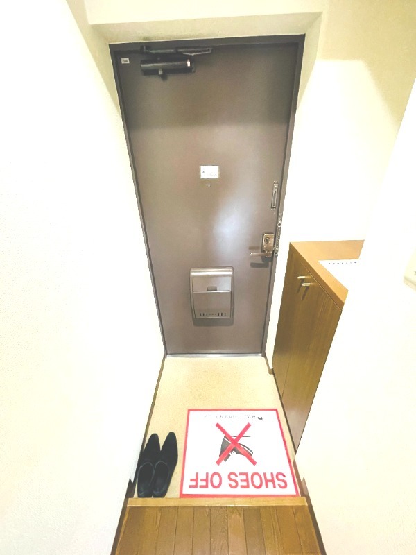 ア・ボートルサンテ西館2階 シューズBOXあります