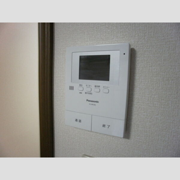 ガーデンハイツ103号室 TVインターホンを新規で設置しました♪