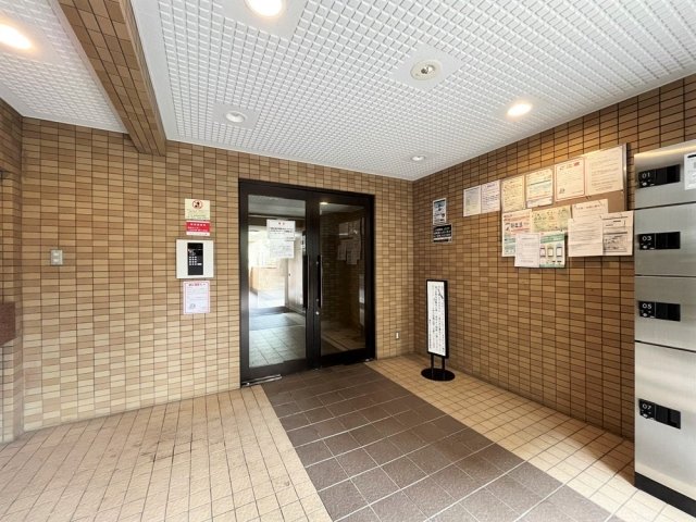 菱和パレス下落合 エントランス