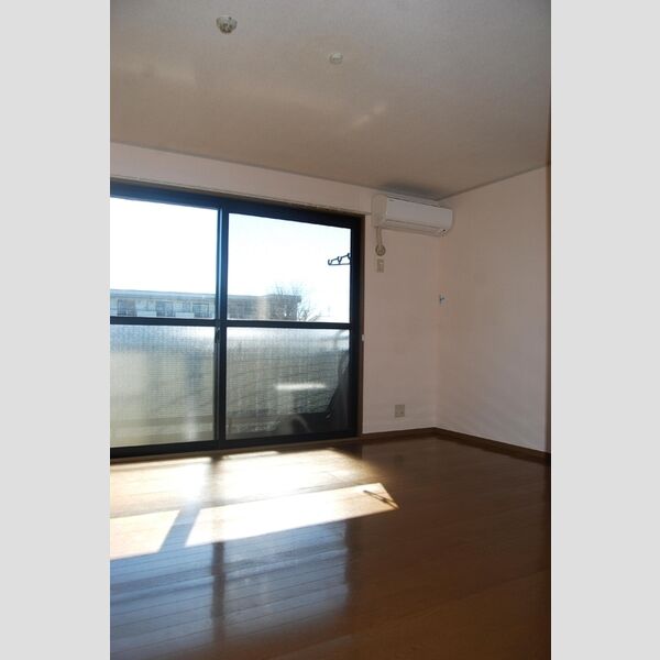 マレッサパーク205号室 LDK