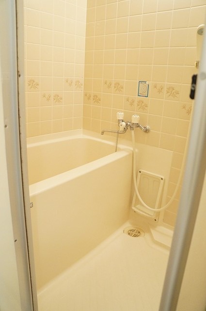 第２レクコーポ舞浜(E-048) バス