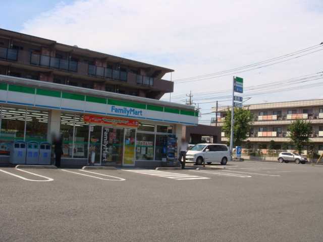 エアフォルク ファミリーマート青梅東芝正門前店まで201ｍ