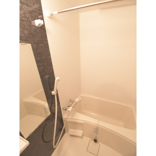 ＧＥＮＯＶＩＡお花茶屋ｓｋｙｇａｒｄｅｎ1103号室 お風呂