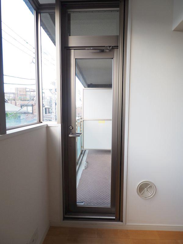 レジディア世田谷若林3階 同建物別部屋の参考画像