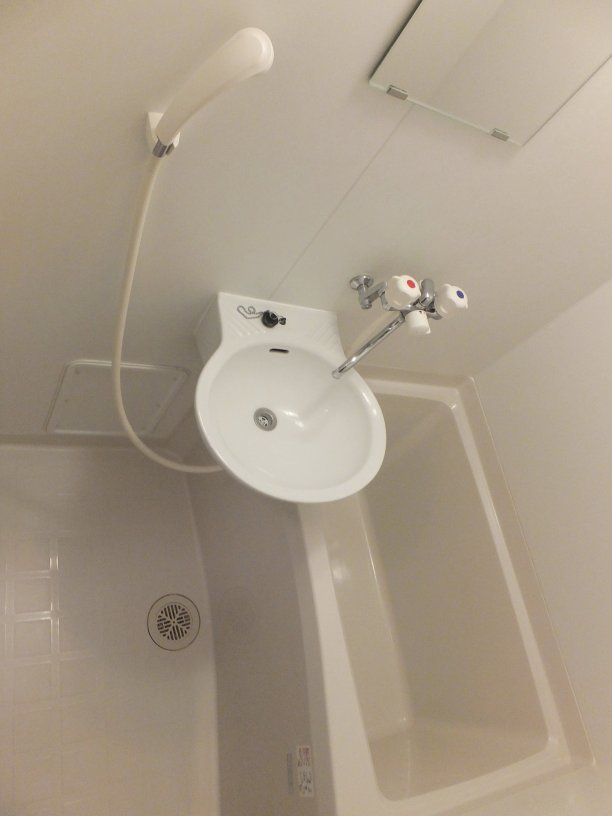 レオパレスマ　メゾンＣ お風呂