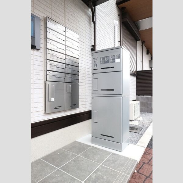 フライハイト 宅配ボックス