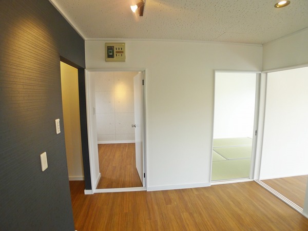 コーポ川間 リビング