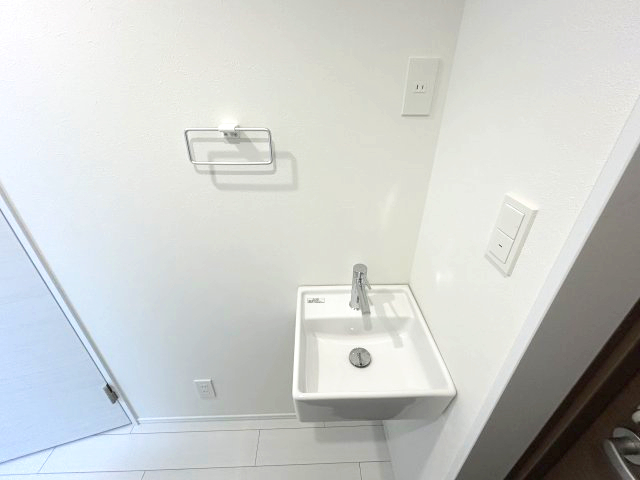 モンソレイユ方南町401号室 洗面