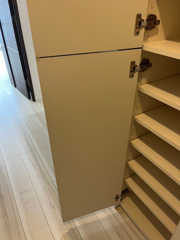 グランパーク町屋6階 下足入れ