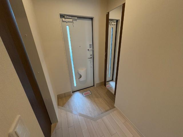 Ｅｓｐｅｒａｎｚａ（エスペランサ）107号室 玄関