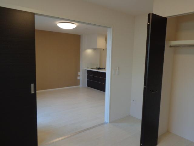 フィオーレⅡ202号室 リビング