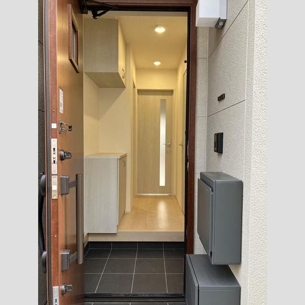 リーブルファイン柏高田1階 玄関