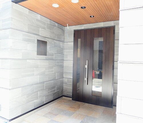 ルミケオ大手町 エントランス