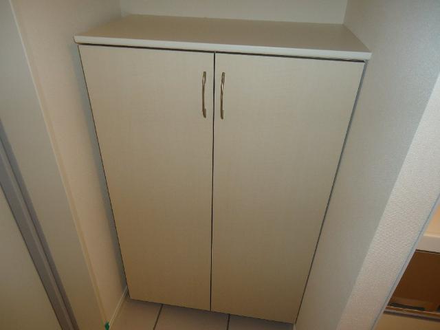 上池台ベルズ シューズBOX