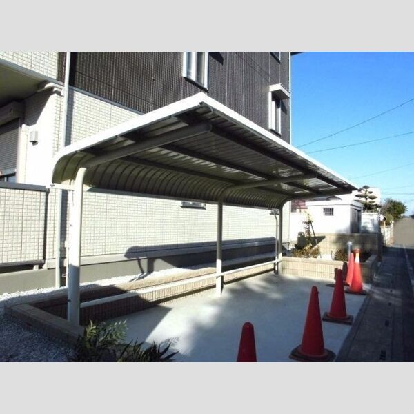 フォルトゥーナ 駐輪場