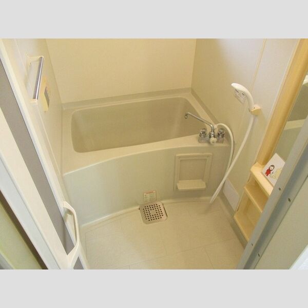 ウエストヒルズ　壱・弐番館 浴室