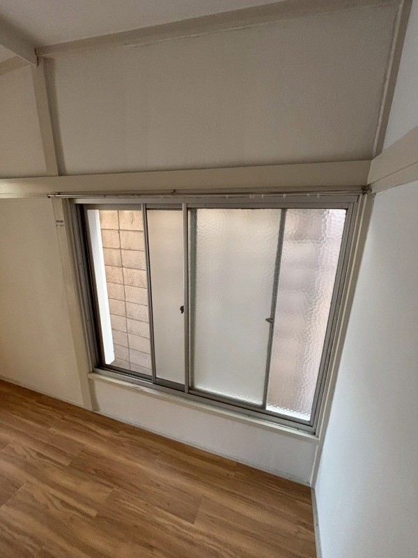 エスコーポ リビング