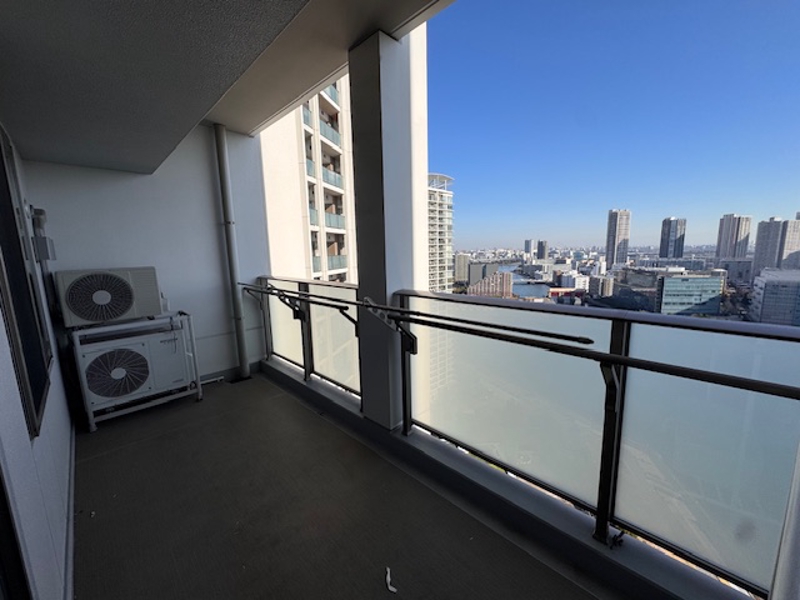 スカイズ タワー&ガーデン23階 バルコニー