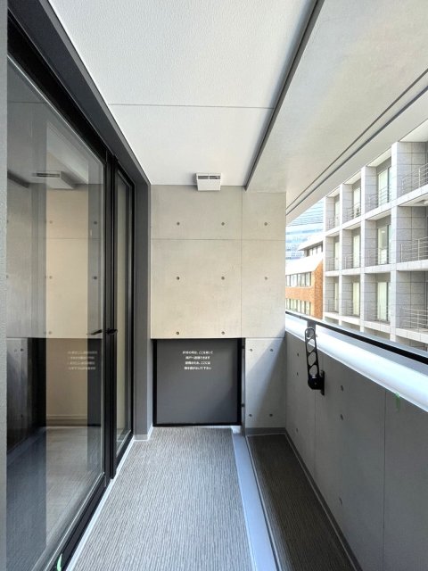 ピアース銀座レジデンス4階 バルコニー