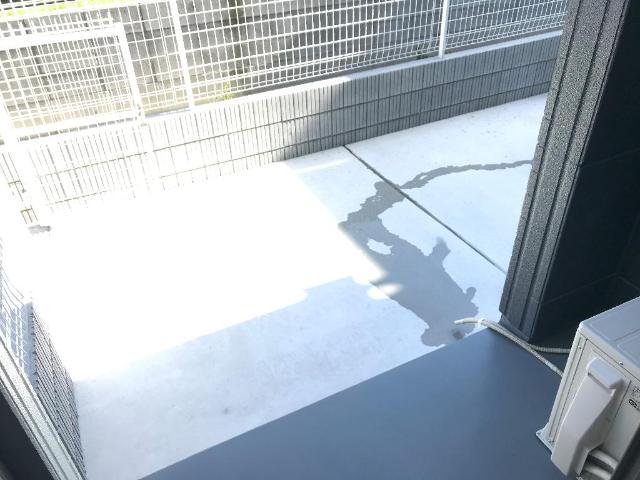 フローラ高野105号室 庭