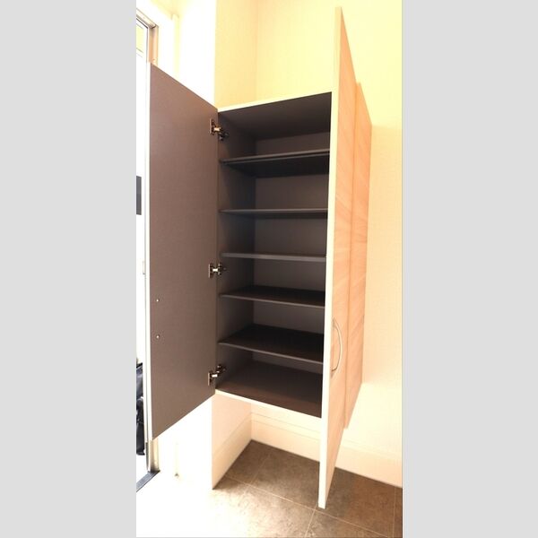 アマランス　B棟102号室 シューズボックス