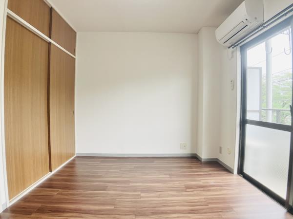 ファミール若月2階 リビング