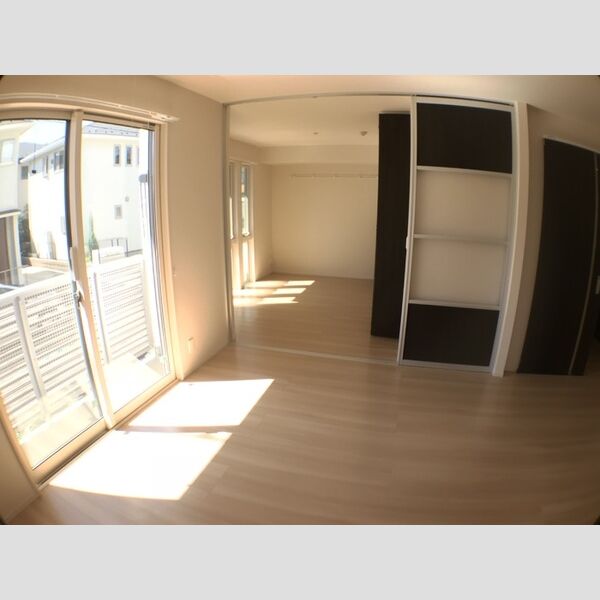 ラムリテン105号室 LDK・洋室