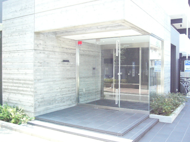 オーガスタ0101号室 エントランス