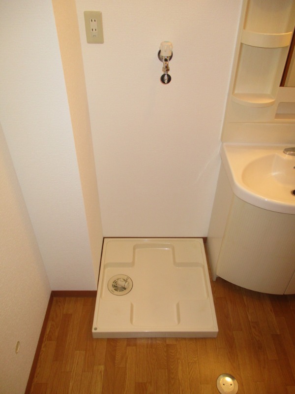 HIGH GROUND MANSION2階 部屋その他