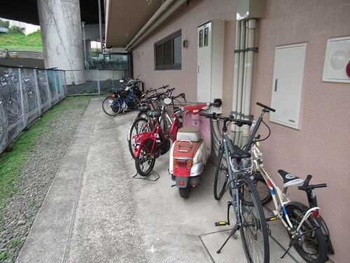 ライオンズマンション江田第３2階 自転車置き場　※2026年6月撮影