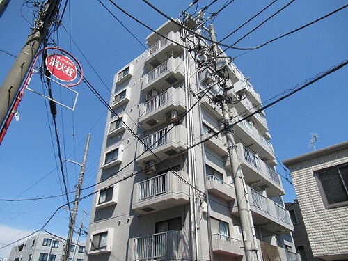 エクセル嶺町 マンション外観写真（別角度）