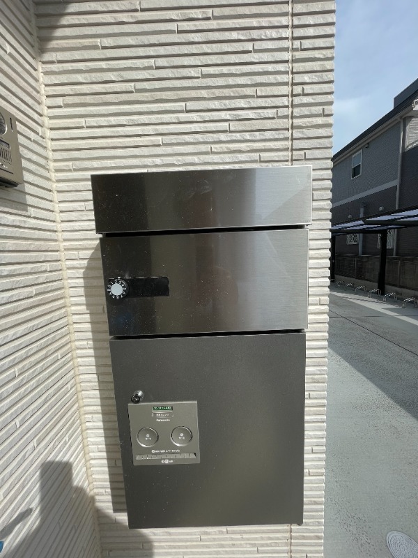 テラス　エムローズ1階 ※別号室同タイプ