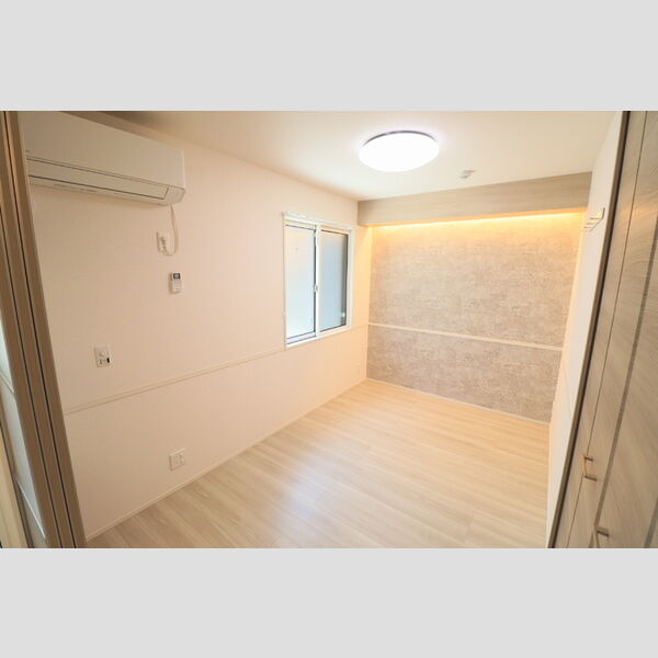 D'Bless川崎 East102号室 洋室