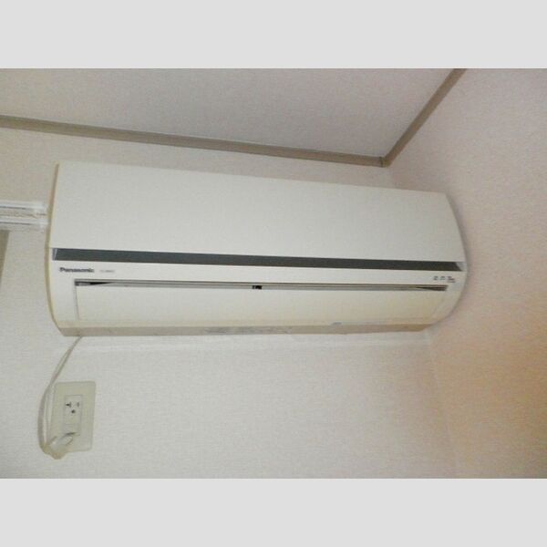 ユナイテッドⅡ103号室 エアコン