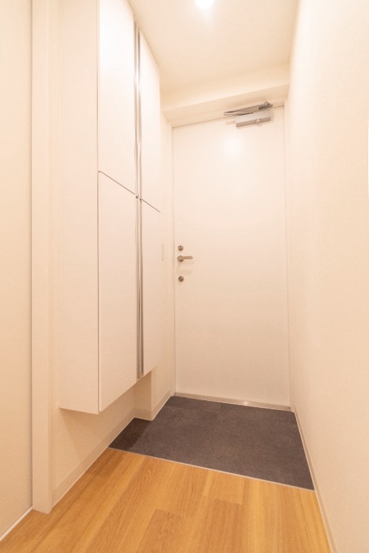 カインドネス所沢宮本町B棟3階 玄関