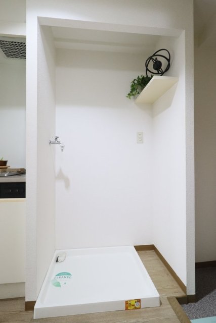 シティライブ多摩川5階 室内洗濯機置場※家具･小物はイメージです