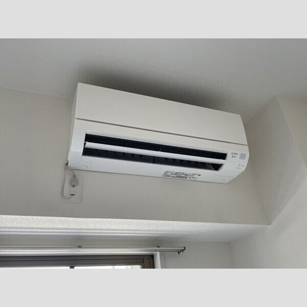 コンフォール小泉202号室 エアコン