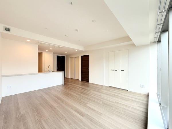 白金ザ・スカイ東棟6階 リビング