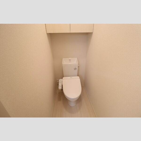 KT 5th302号室 温水洗浄暖房便座