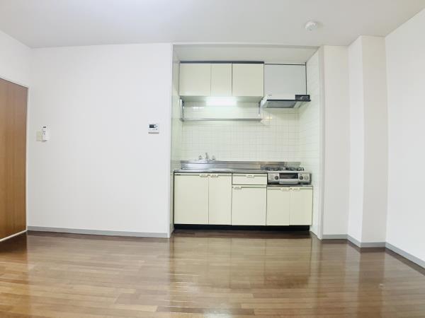 ファミール若月2階 リビング