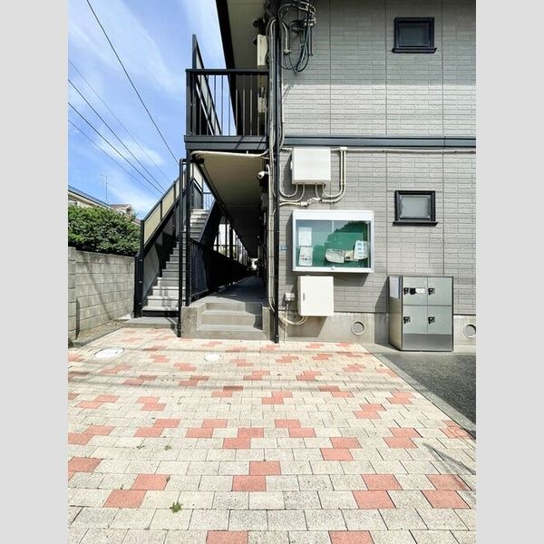 プレアディス2000201号室 エントランス