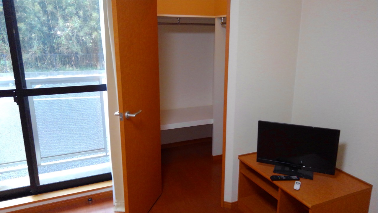 レオパレスリヴェールⅠ109号室 内観